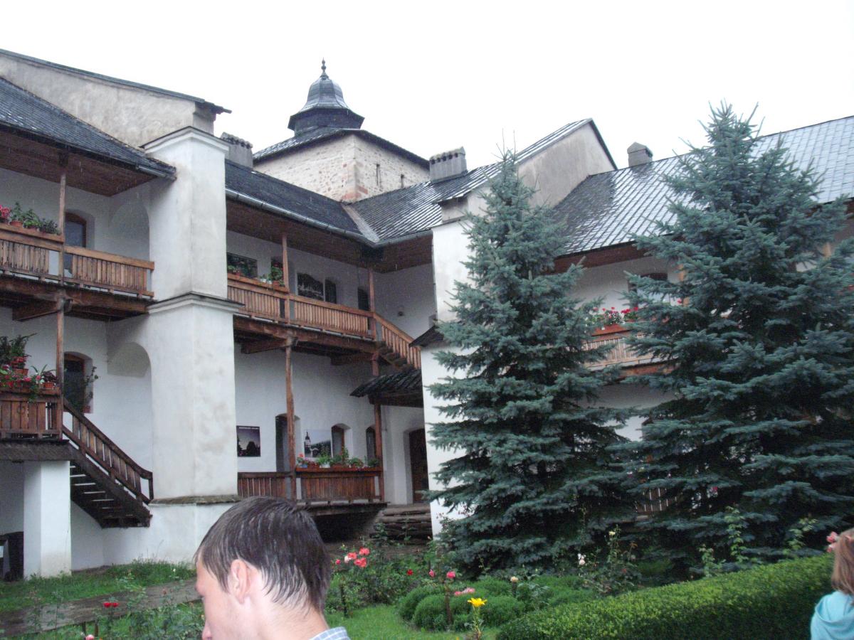 Pelerinaj la Mănăstirea Secu