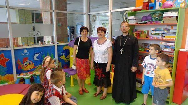 Sosirea cu daruri la Spitalul de copii ''Sf.Maria '' Iași .