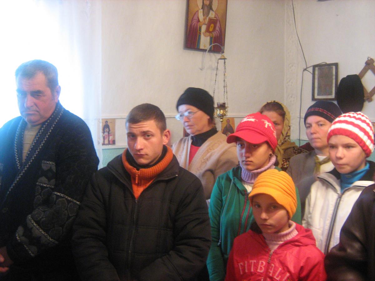 Credincioși ai Parohiei Satu-Nou .