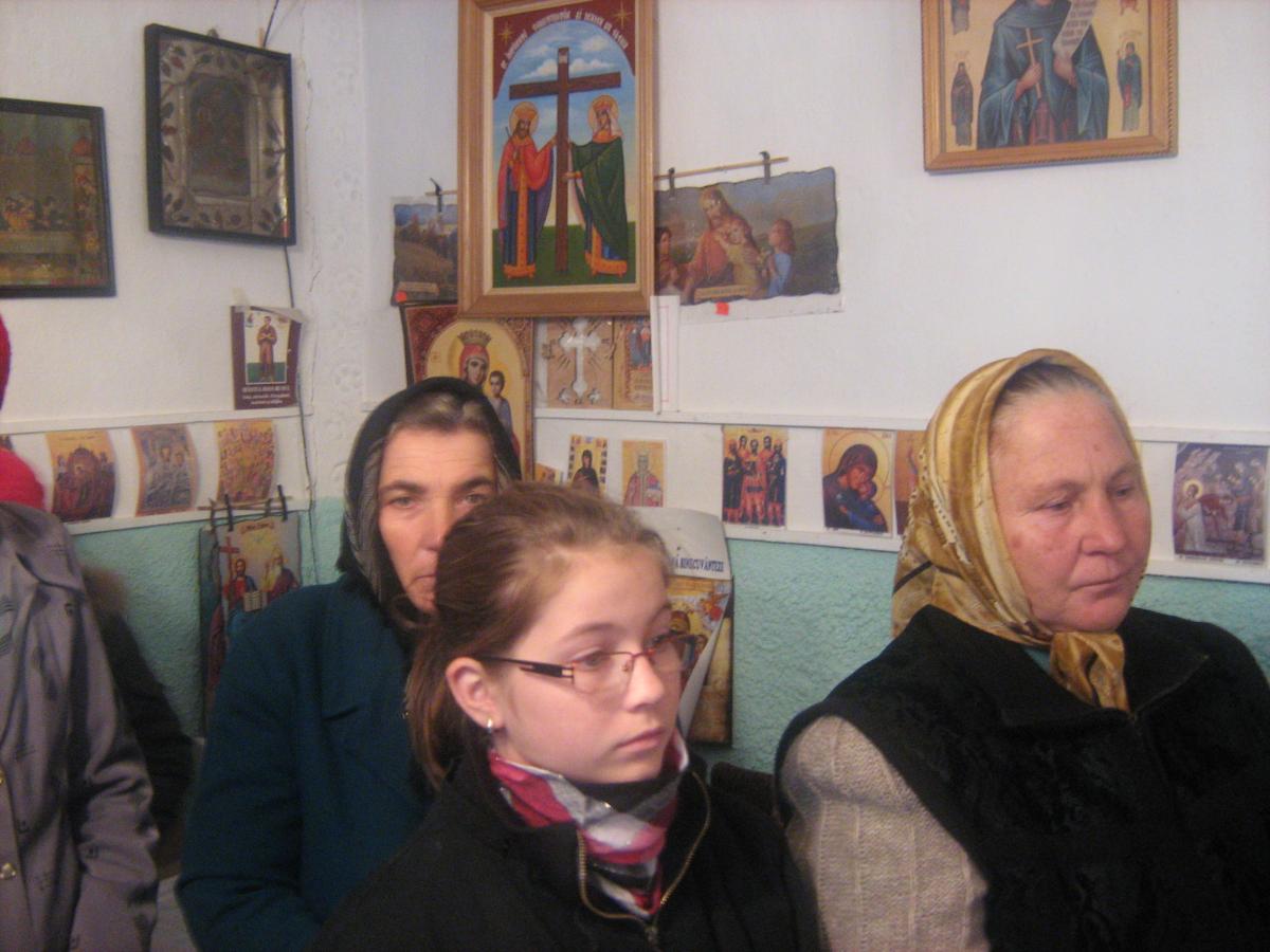 Credincioși ai Parohiei Satu-Nou .